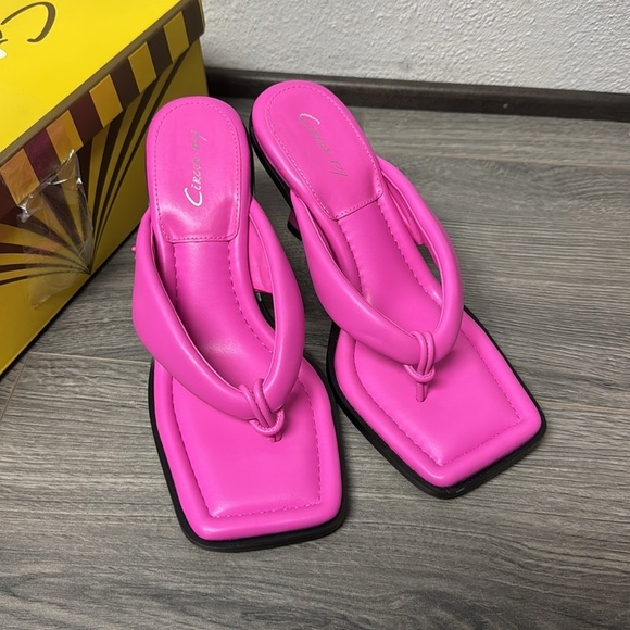 Sam Edelman Circus Womens Skeet Flip Flop Thong Sandals Pink - Picture 4 of 5